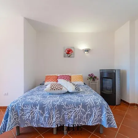 Rosa Con Vista Mare E Spa Villa *