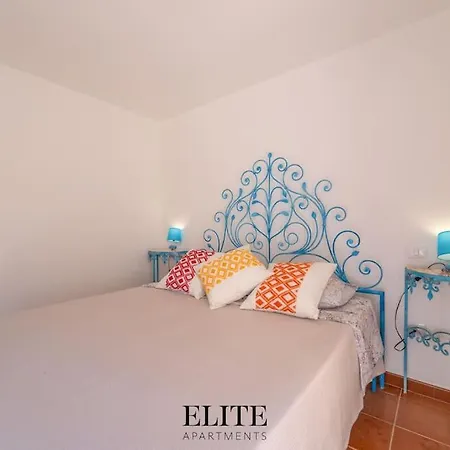 Rosa Con Vista Mare E Spa Villa