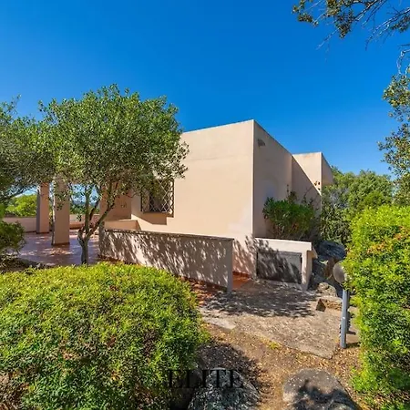 Rosa Con Vista Mare E Spa Villa