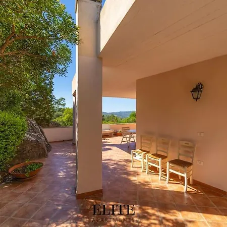 Rosa Con Vista Mare E Spa Porto Rotondo